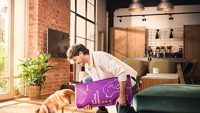 pet food packaging